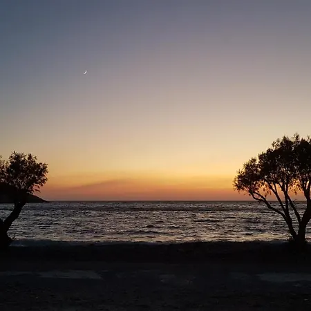 Yellow - The Sunset In A * Pátmos