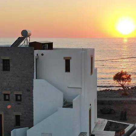 Yellow - The Sunset In A * Pátmos